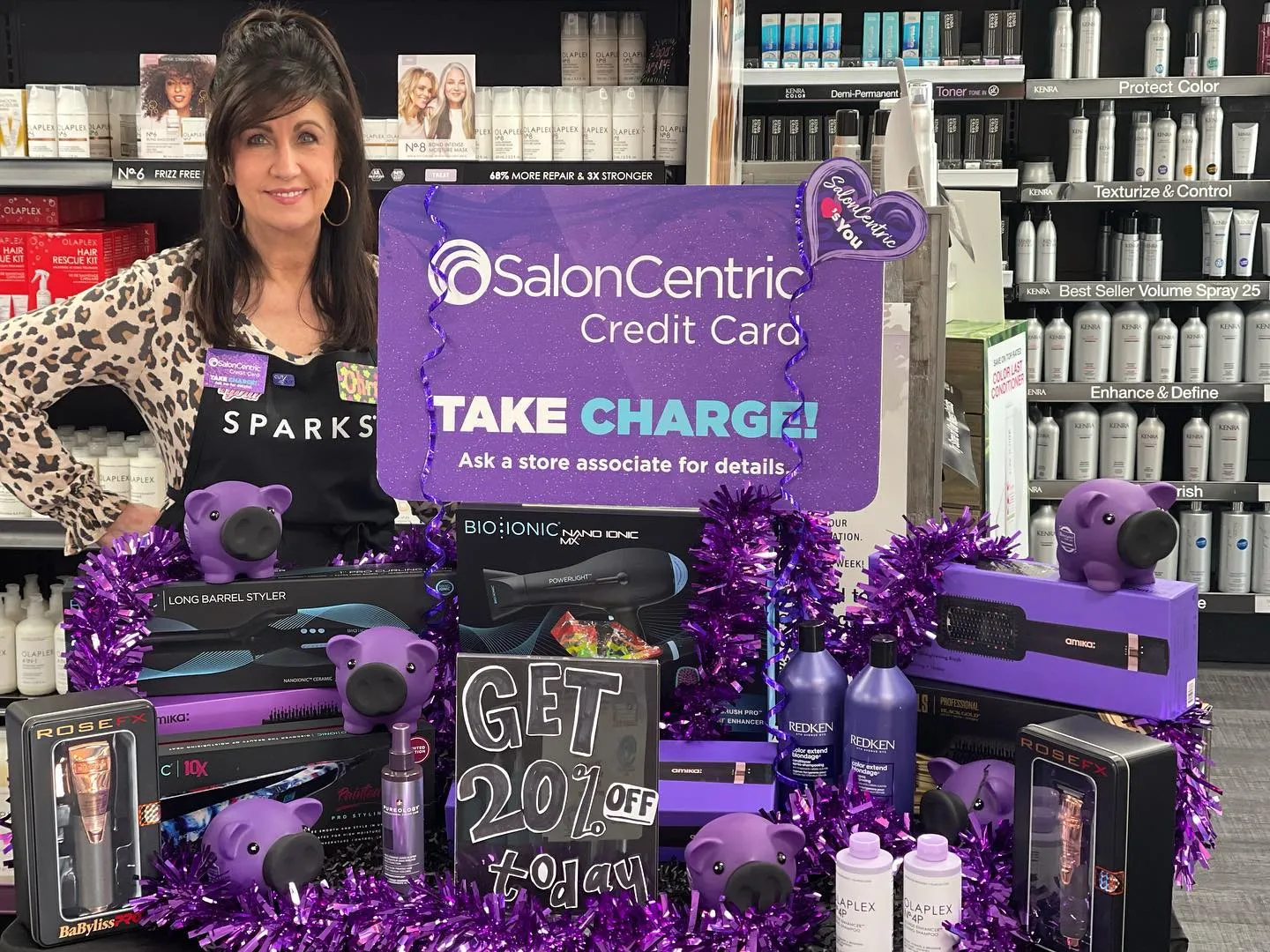 Salon Centric Credit Card: ProReward Plans, Payment Options, and Drawbacks