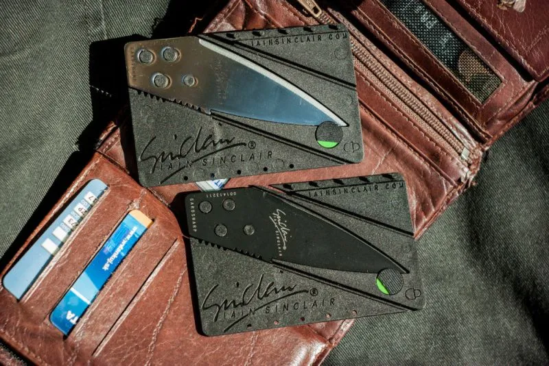 Credit Card Knife: How to Use It, Pros and Cons
