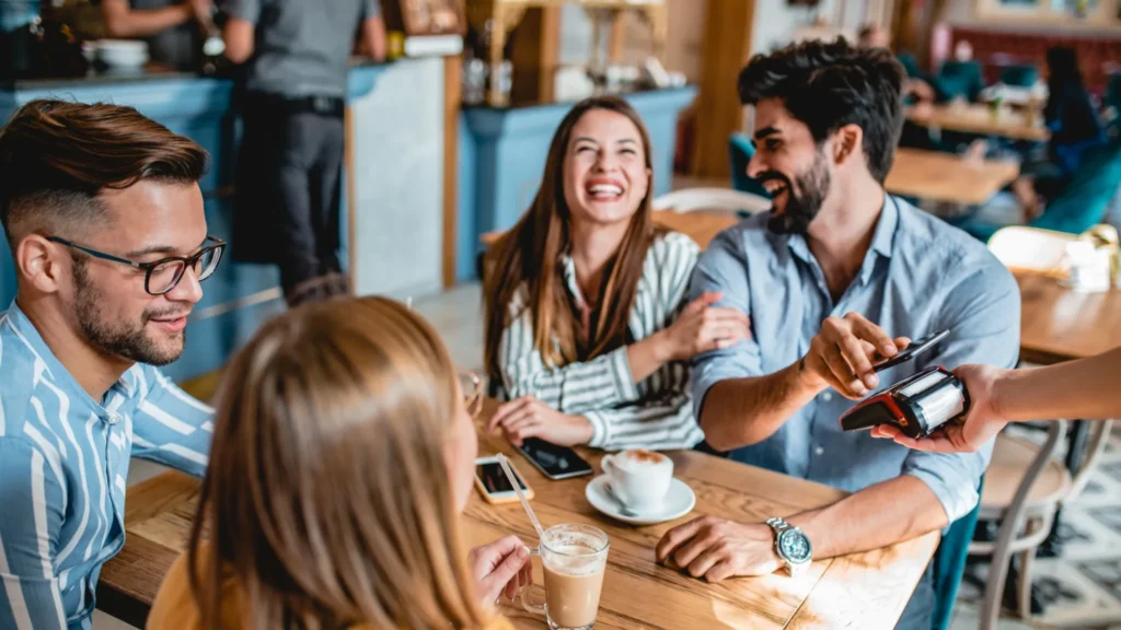 Fairwinds Credit Card: What Makes it the Best Card for Managing Debt